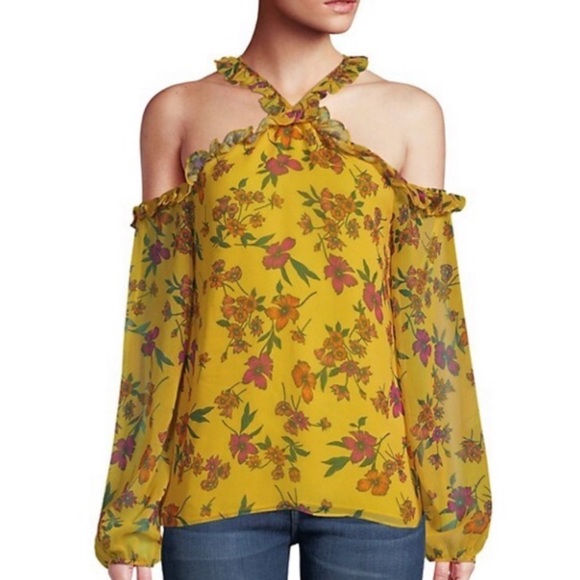 ❤️… Scripted Yellow Floral Top - Picture 2 of 4